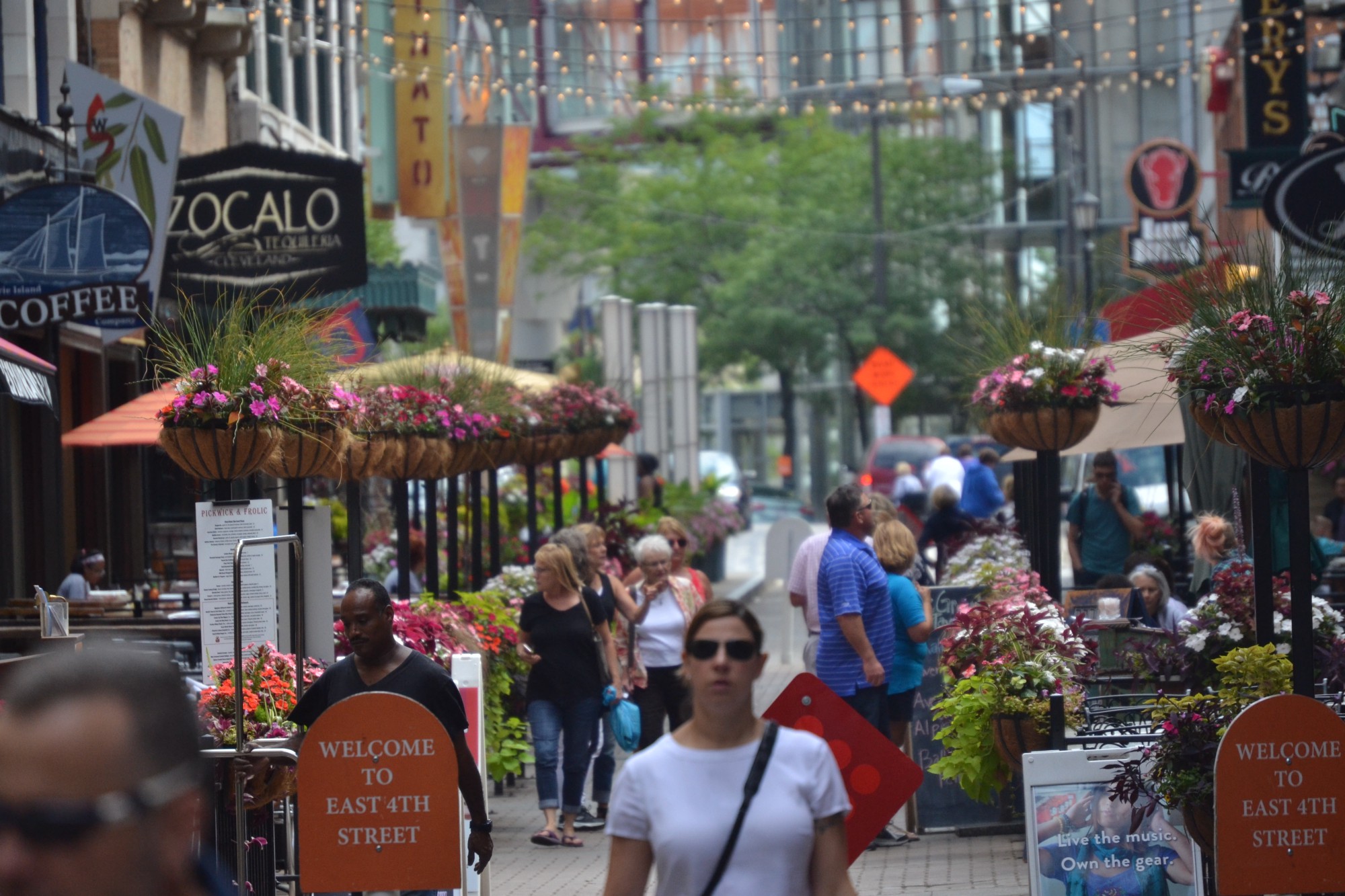 Source: https://blog.mysidewalk.com/a-history-of-housing-growth-in-cleveland-84ef096c45d5